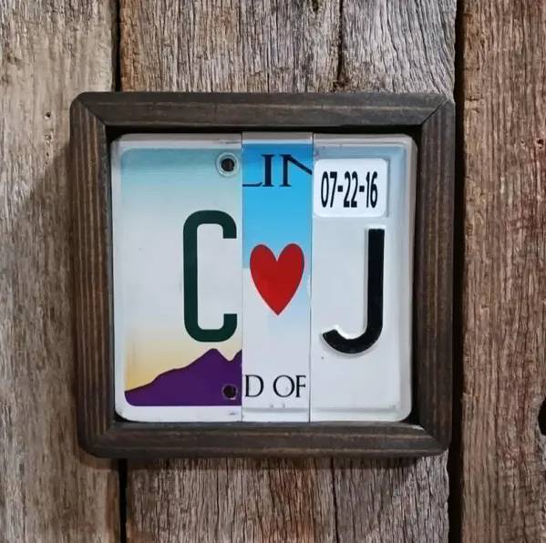 Personalized Initial Letter License Plate Sign - Gift For Wedding, Couple, Birthday, Gift for Him HO82 903360