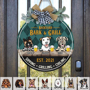 GeckoCustom Backyard Bark & Grill Dog Wooden Door Sign With Wreath, Dog Lover Gift, Dog Door Hanger HN590