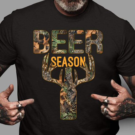 GeckoCustom Beer Season Hunting T-shirt, Hunter Gift HN590 Basic Tee / Black / S