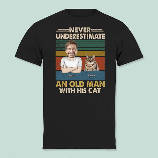 GeckoCustom Custom Photo Never Underestimate An Old Man With His Cats Shirt N304 HN590 Basic Tee / Black / S