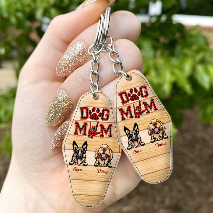 GeckoCustom Dog Mom Vintage Keychain, Dog Lover Gift, Custom Dog Breed HN590 3 Pieces / 3"H x 1.5"W