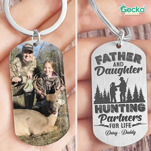 GeckoCustom Father And Daughter Hunting Partners For Life Hunter Metal Keychain HN590 No Gift box / 1.77" x 1.06"