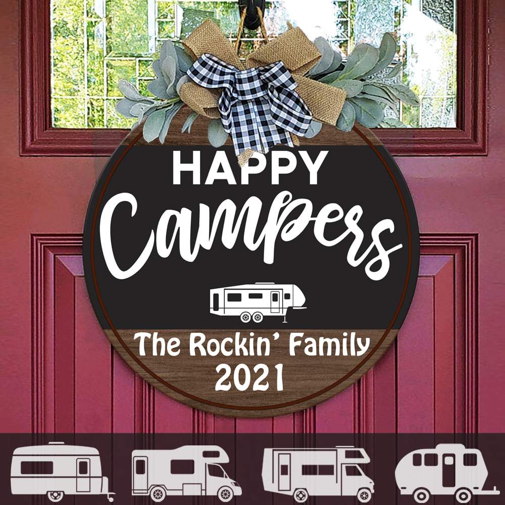 GeckoCustom Happy Campers Wood Sign, Camping Gift, Rv Door Sign, Round Wood Sign HN590