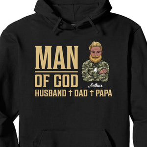 GeckoCustom Man Of God Husband Dad Papa Personalized Custom Family Shirt C326 Pullover Hoodie / Black Colour / S