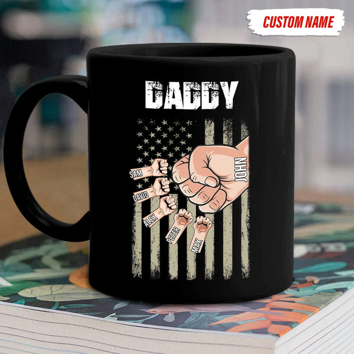 GeckoCustom Personalized Dad With Kids Hand To Hand Family Coffee Mug, HN590