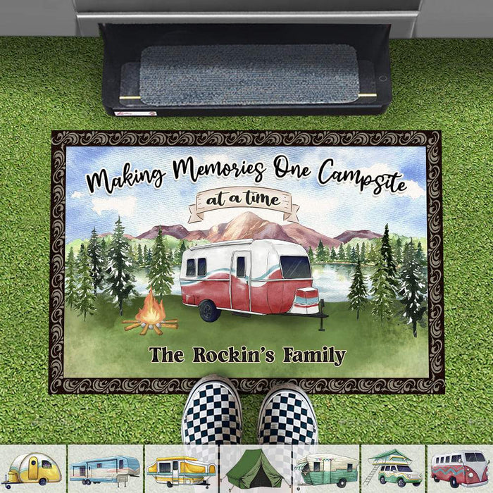 https://geckocustom.com/cdn/shop/products/geckocustom-personalized-doormat-making-memories-one-campsite-at-a-time-camping-gift-rvs-camper-motor-home-hn590-30815880020145_700x700.jpg?v=1636007922