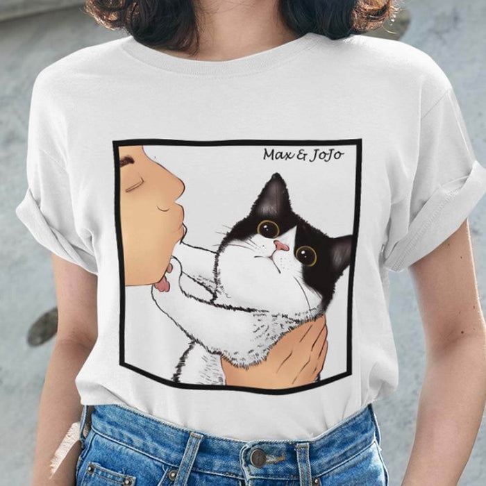 GeckoCustom Personalized Shirt For Cat Lover, Cat Mom Dad Kissed Cute Shirt Women T Shirt / Sport Grey Color / S