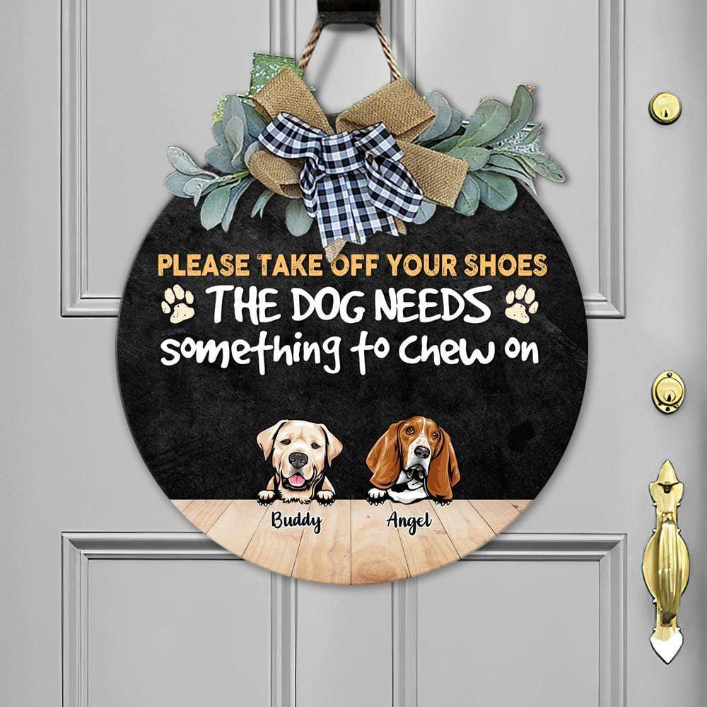 Please Take Off Your Shoes, Wooden Door Sign With Wreath, Dog Lover Gi -  GeckoCustom