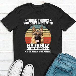 GeckoCustom Three Things You Don't Mess With Vintage Retro Photo Shirt, Personalized Custom Photo Dog  Shirt H458