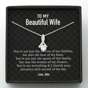 GeckoCustom To My Wife Girlfriend Personalized Message Card Necklace T88 Alluring Beauty