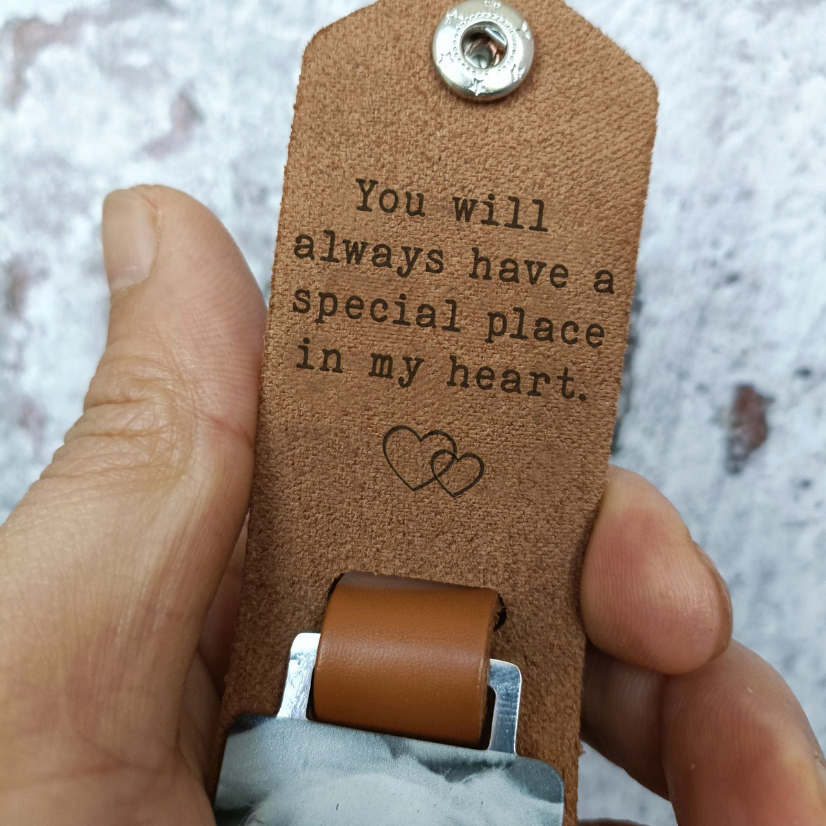 GeckoCustom You Will Always Have A Special Place In My Heart Family Vintage Leather Photo Keychain
